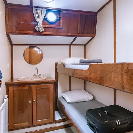 Bateau-hôtel Nirwana